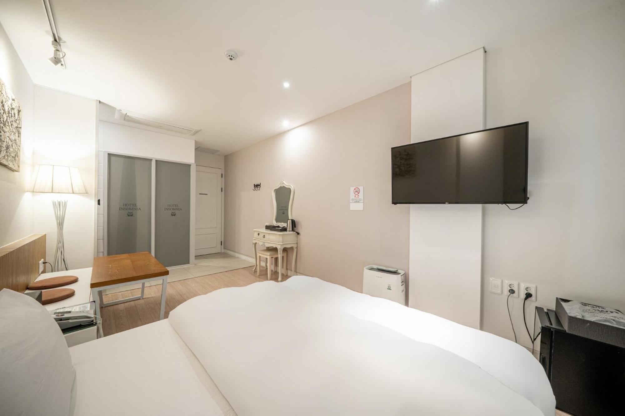 Hotel Insomnia 2*