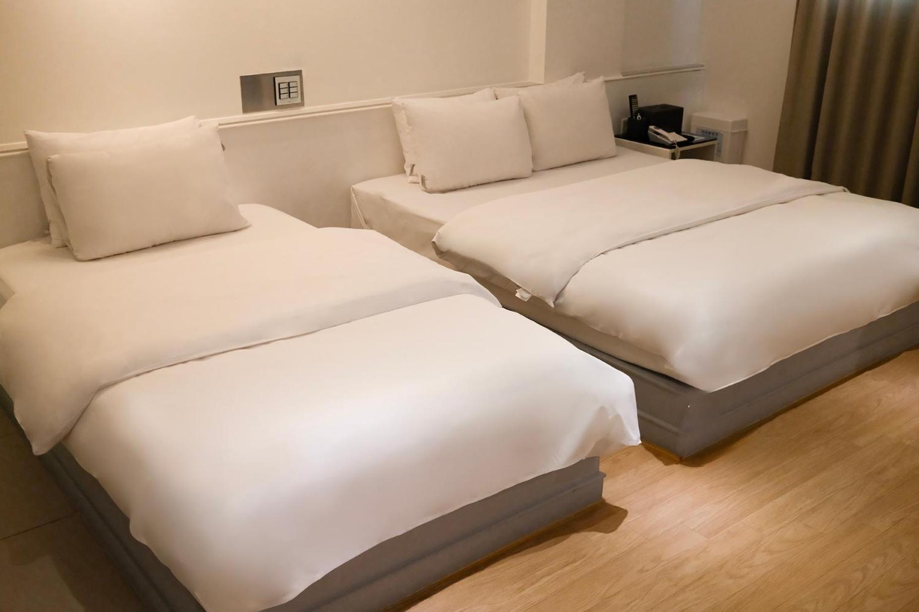Hotel Insomnia 2*