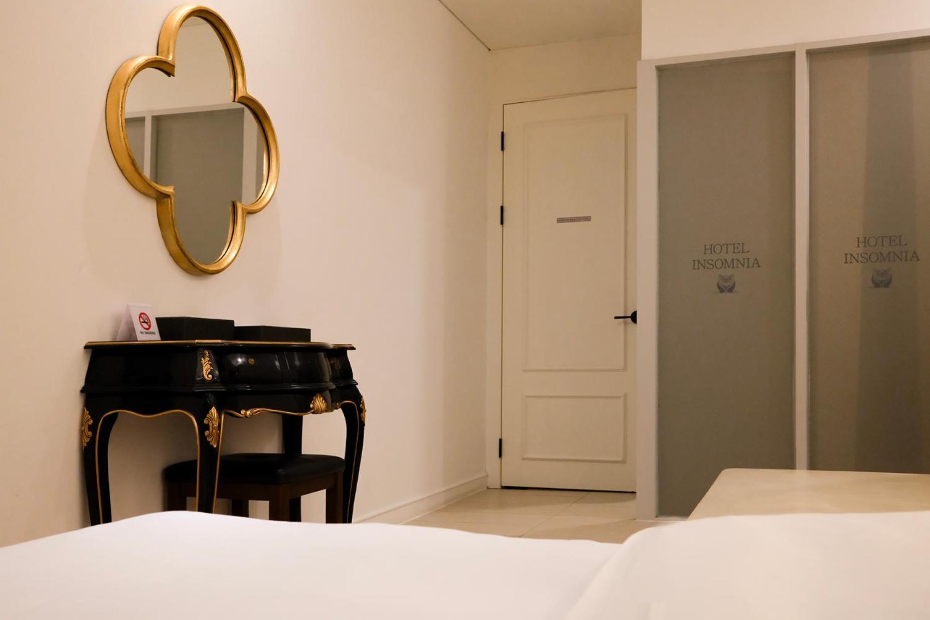 Insomnia Hotel